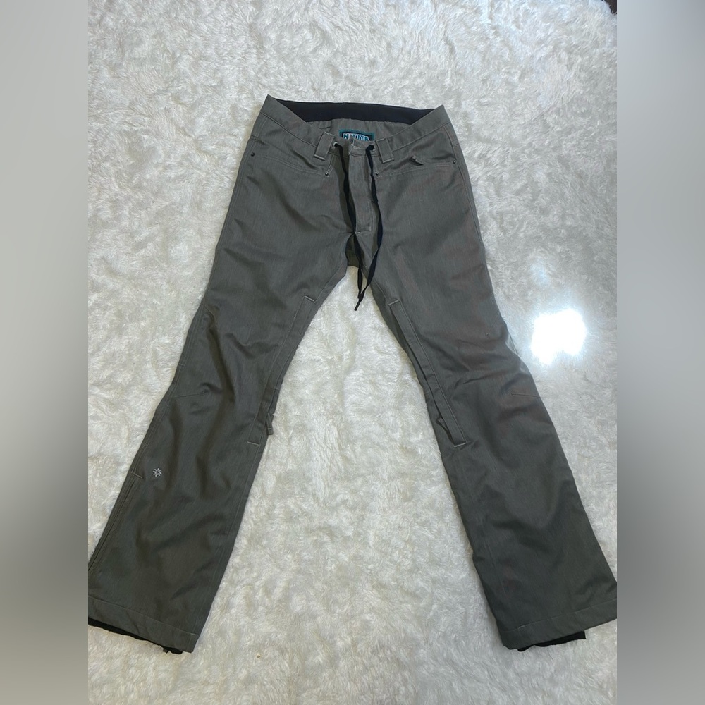 Nikita Snowboard Pants